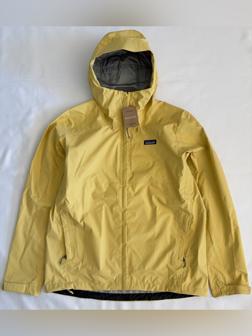 
Patagonia Torrentshell 3L Jacket Men's Size L
Limestone Yellow